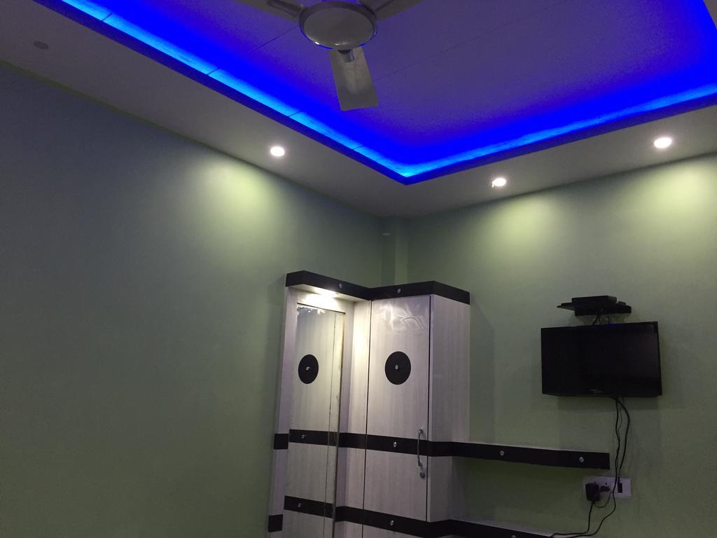 Oyo 75627 New Ankit Guest House Varanasi Cameră foto